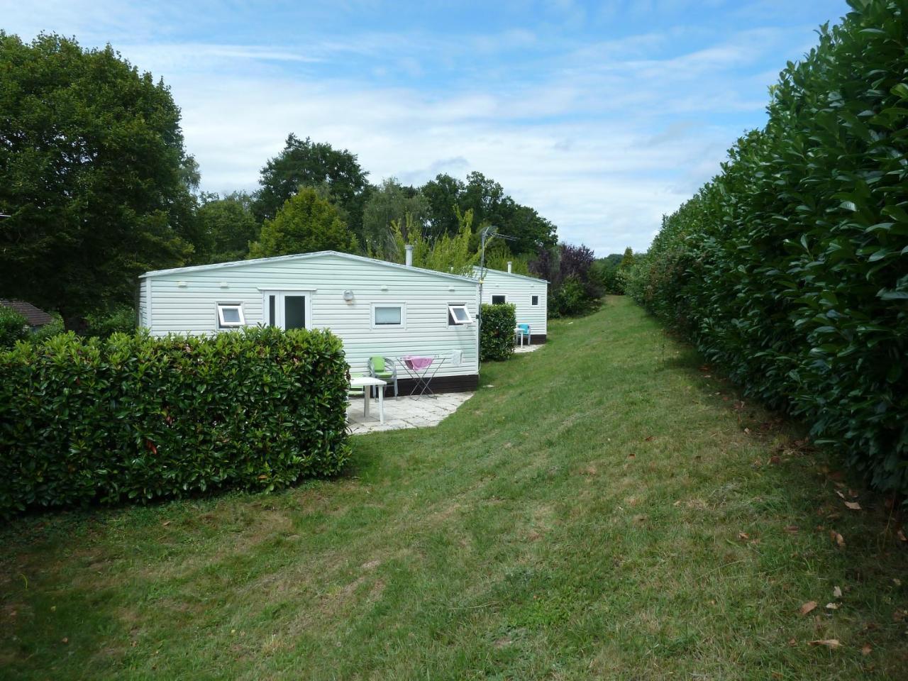 Camping De Ladignac Le Long Bel Air Esterno foto