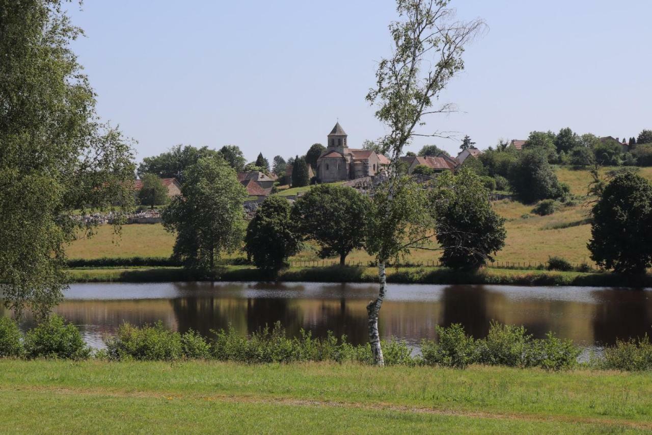 Camping De Ladignac Le Long Bel Air Esterno foto
